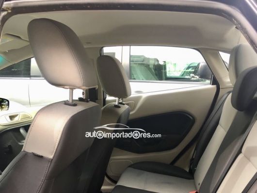 Ford Fiesta Carros en venta