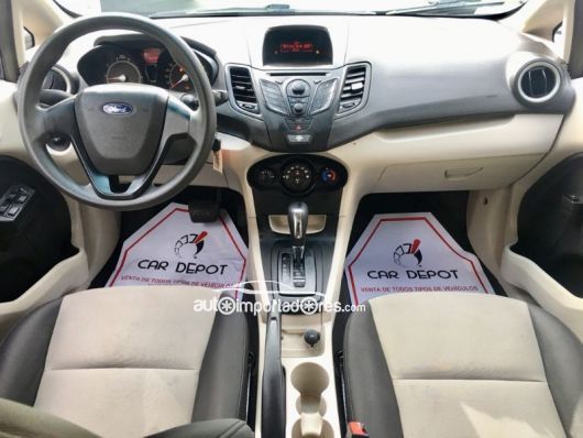 Ford Fiesta Carros en venta