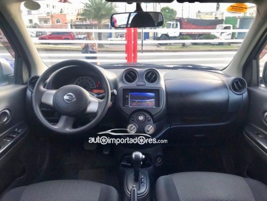 Nissan March Hatchback en venta