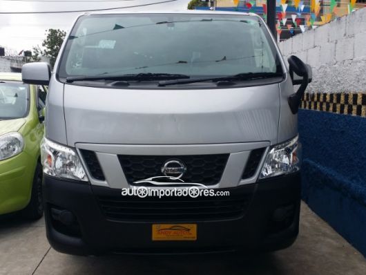 Nissan Caravan Autobus en venta