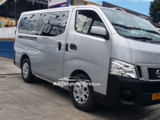 Nissan Caravan Autobus en venta