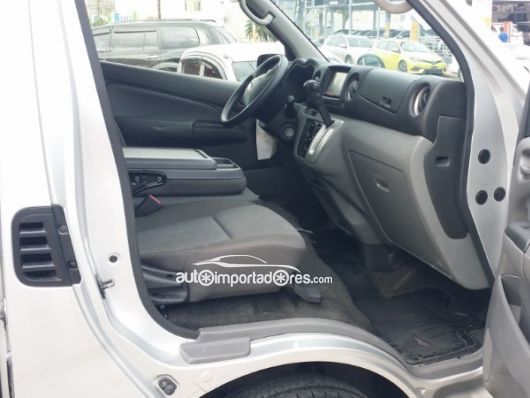 Nissan Caravan Autobus en venta