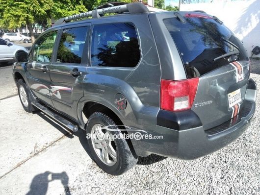 Mitsubishi Endeavor Jeepeta en venta