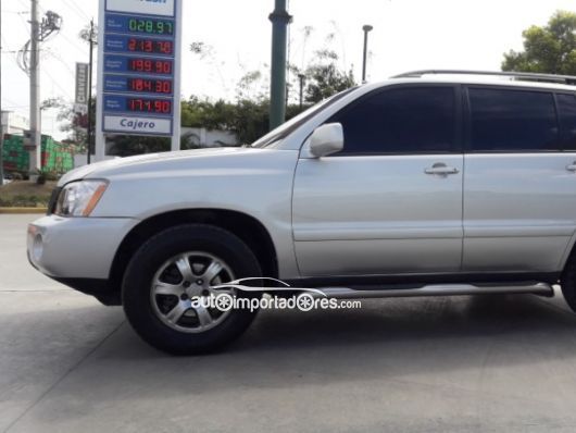Toyota Highlander Jeepeta en venta
