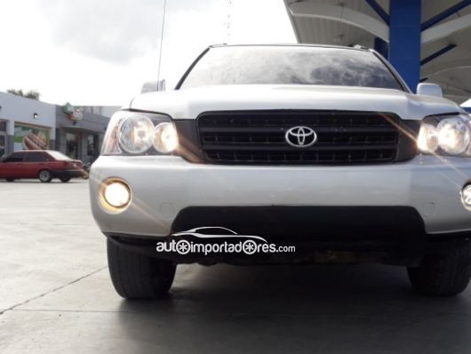 Toyota Highlander Jeepeta en venta