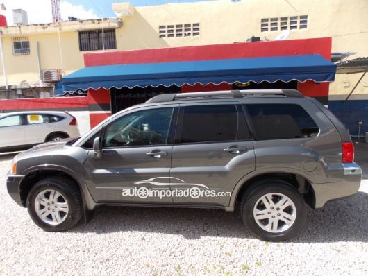 Mitsubishi Endeavor Jeepeta en venta