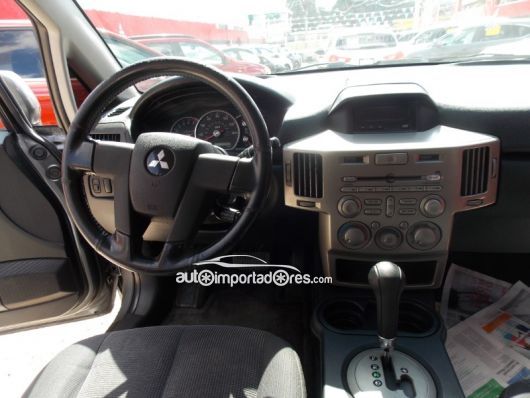 Mitsubishi Endeavor Jeepeta en venta