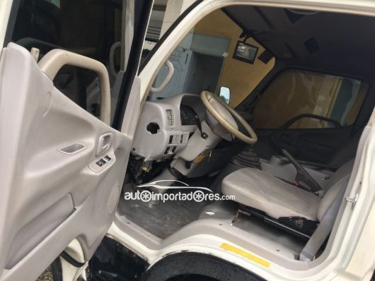 Hino WU Camion en venta