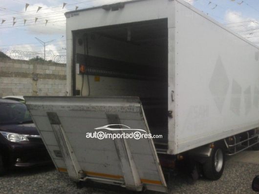 Hino WU Camion en venta