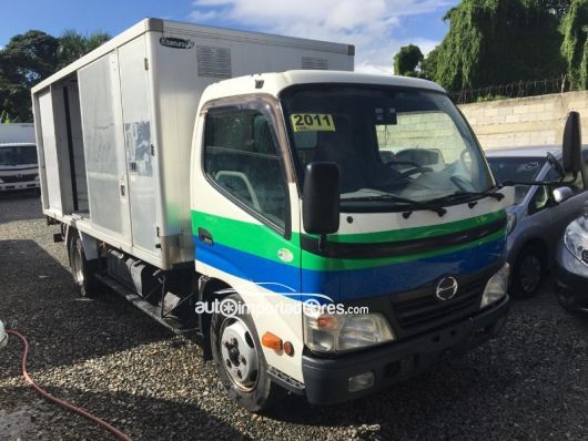Hino WU Camion en venta