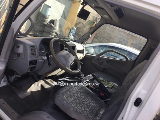 Hino WU Camion en venta