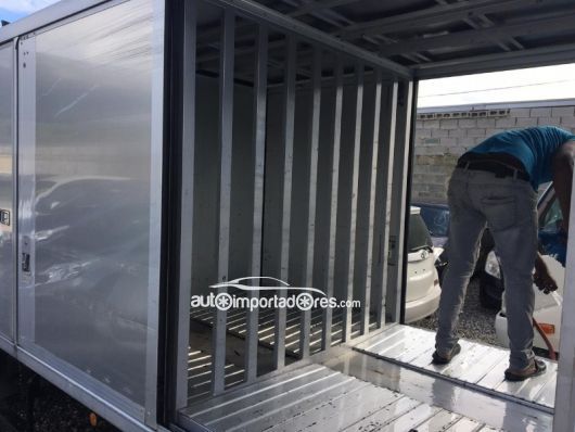 Hino WU Camion en venta