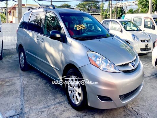 Toyota Sienna Minivan en venta