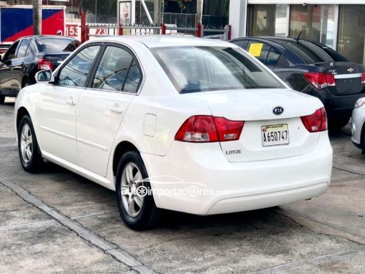 Kia Lotze Carros en venta