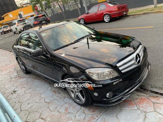 Mercedes-Benz Clase C Carros en venta