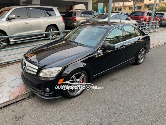 Mercedes-Benz Clase C Carros en venta