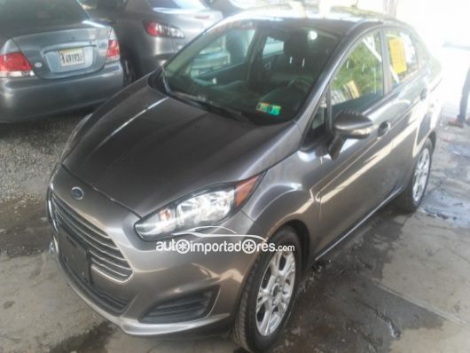Ford Fiesta Carros en venta