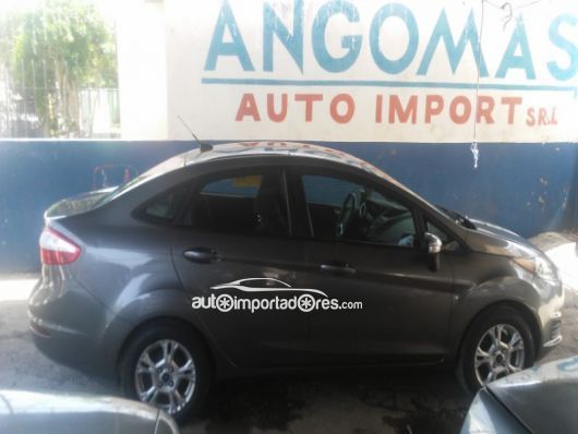 Ford Fiesta Carros en venta