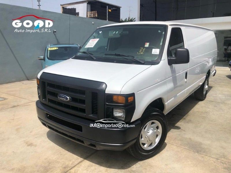 Ford Econoline Cargo E350 2013 RD$685000 República Dominicana