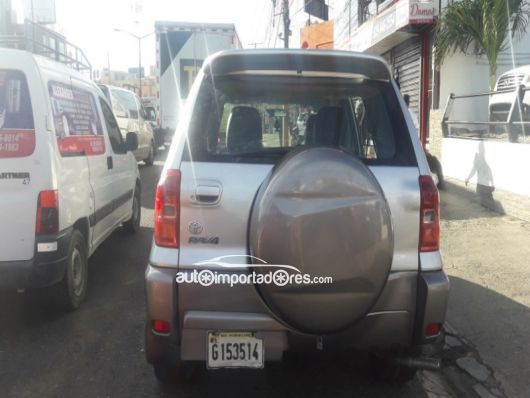 Toyota RAV4 Jeepeta en venta