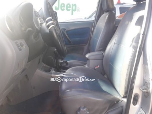 Toyota RAV4 Jeepeta en venta
