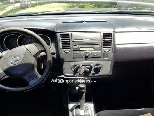 Nissan Tiida Carros en venta