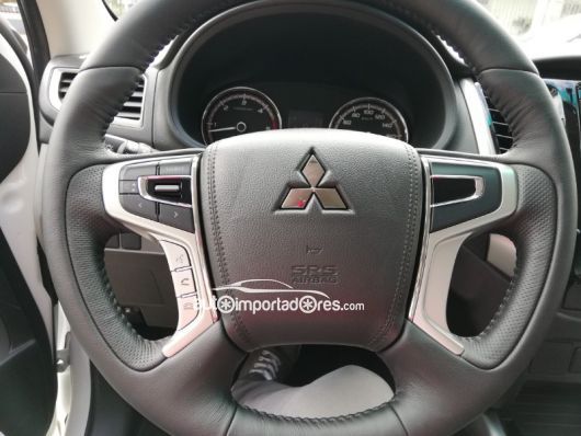 Mitsubishi L200 Camioneta en venta