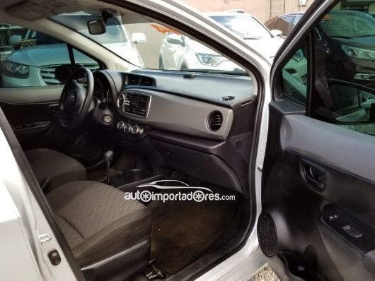 Toyota Yaris Carros en venta