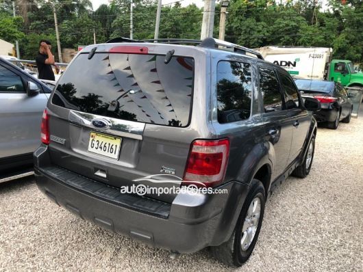 Ford Escape Jeepeta en venta