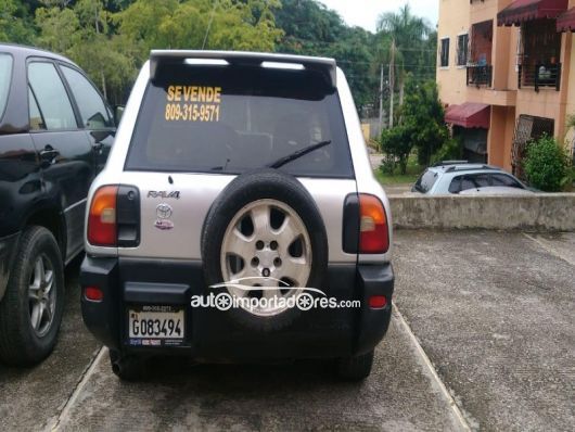 Toyota RAV4 Jeepeta en venta