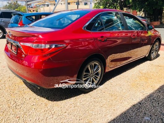 Toyota Camry Carros en venta