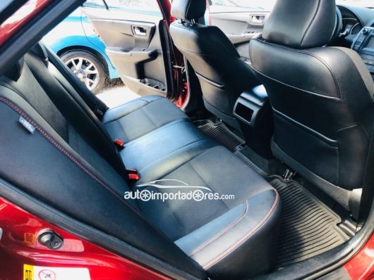 Toyota Camry Carros en venta