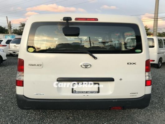 Toyota Town Ace Minivan en venta