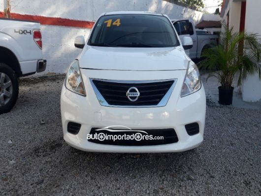 Nissan Versa Carros en venta