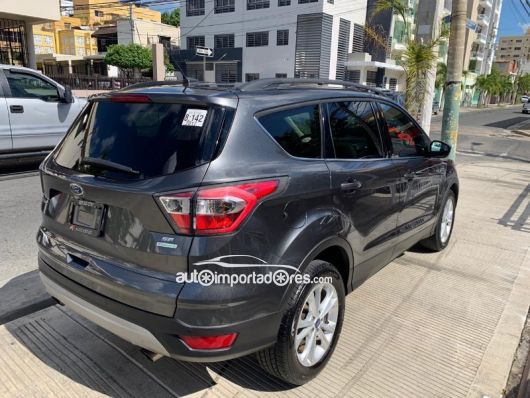 Ford Escape Jeepeta en venta