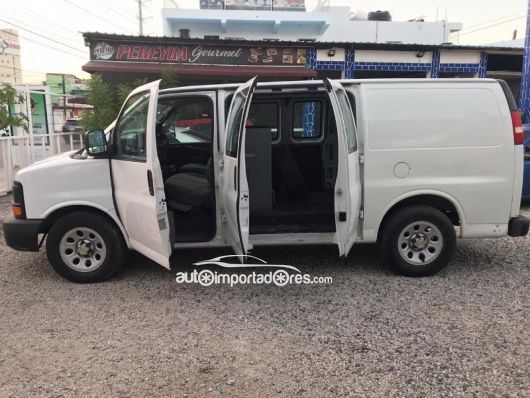 Chevrolet Express Minivan en venta