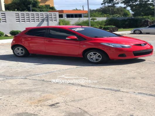 Mazda Demio Carros en venta