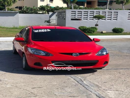 Mazda Demio Carros en venta