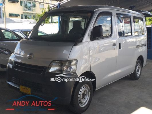 Toyota Town Ace Carros en venta