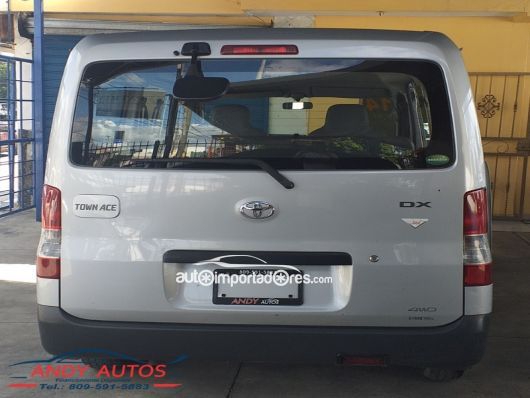 Toyota Town Ace Carros en venta