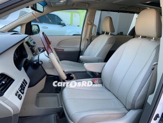 Toyota Sienna Minivan en venta
