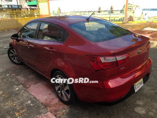 Kia Rio Carros en venta