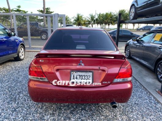 Mitsubishi Lancer Carros en venta