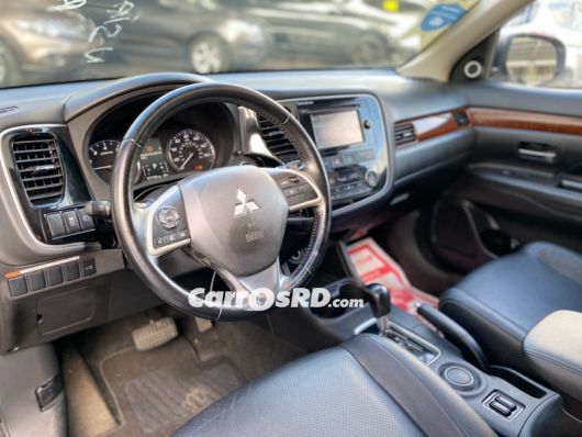 Mitsubishi Outlander Jeepeta en venta