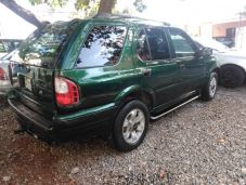 Isuzu