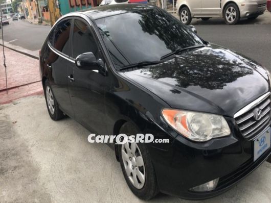 Hyundai Elantra Carros en venta