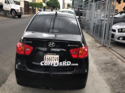 Hyundai Elantra Carros en venta