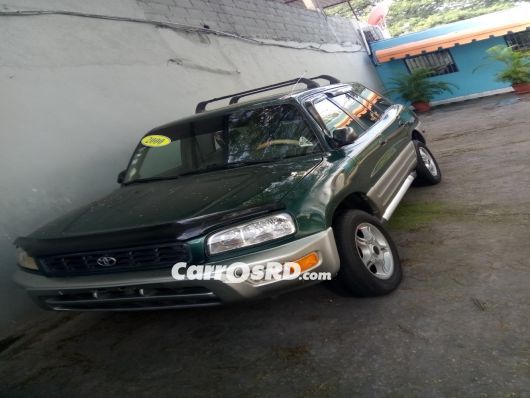 Toyota RAV4 Carros en venta