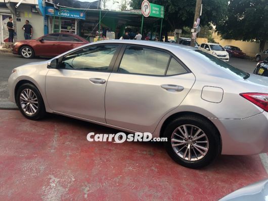 Toyota Corolla Carros en venta