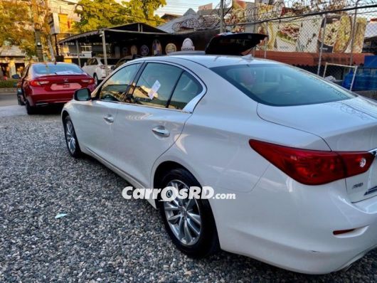 Infiniti Q Carros en venta